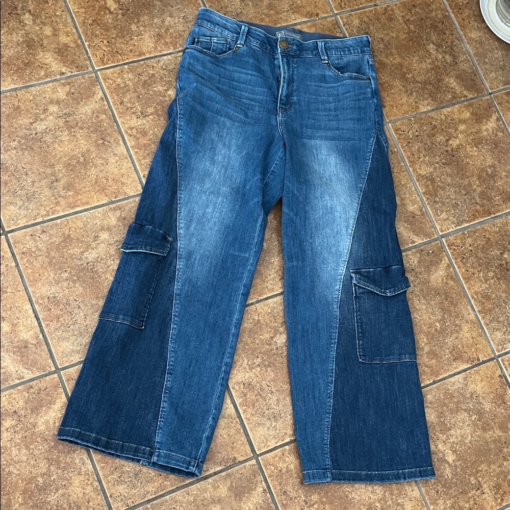 Wit and Wisdom Blue Denim Cargo colorblock Jeans Size 16 - Picture 2 of 7